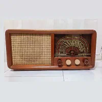 رادیولامپی قدیمی ۸۰ساله