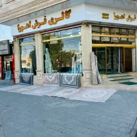 بیش از ۱۰۰ تخته فرش کارکرده و کم کارکرد