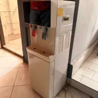 آبسرد کن و آبگرم کن یخچال دار