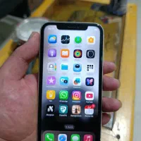 آیفون ۱۱ در حد