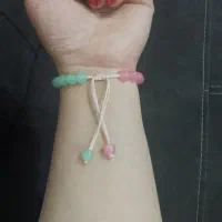 تعدادی دستبند دست ساز