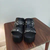 صندل فوق العاده شیک و نوسایز۳۷|کیف، کفش، کمربند|رشت, یخسازی|دیوار