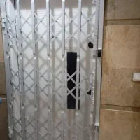 حفاظ آپارتمان،درب آکاردیونی،محافظ ضدسرقت ریلی کشوی|مصالح و تجهیزات ساختمان|مشهد, الهیه|دیوار