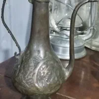 اشیاء عتیقه با قدمت 200 ساله