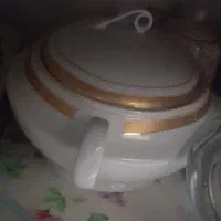 دوعددقندون 1عددقوری 4عددپلوخوری 4عددخورشت خوری|ظروف سرو و پذیرایی|تهران, شکوفه (عبدل آباد)|دیوار