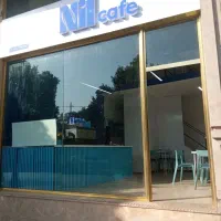 استخدام نیرو کار خانم برای کافه