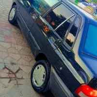 پراید بی رنگ