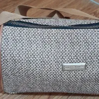 کیف نویه نو|کیف، کفش، کمربند|مشهد, تربیت (صدف)|دیوار