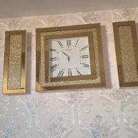 ساعت مربع طلایی کاملا نو وسالم هستش