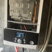 تعمیرات و سرویس پکیج
