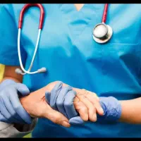 خدمات پرستاری و درمانی در منزل.