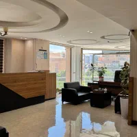 فروش-واحد-تجاری-لوکس-با-ویوی-مستقیم-استقلال