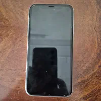 آیفون ۱۱ سالم