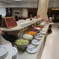 آشپز شیفت شب نیازمندیم
