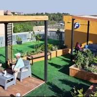 نیروی خدمات-آقا