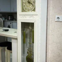 ساعت ایستاده
