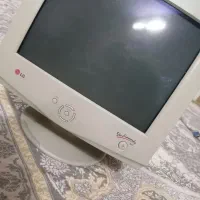 مانیتور LG سالم
