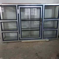 ویترین المینیومی