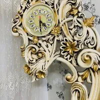 ساعت تمام چوب