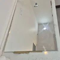 آیینه بدون قاب