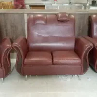 مبل ۷نفره کار کرده چرمی سالم قیمت ۱۵ملیون