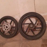 رینگ و لاستیک ب همراه کمک جلو موتور ویو فروش فوری