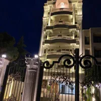 ۲۰۰ متر رو به آفتاب/ خیابان بالا فاز ۱ / ۳ پارکینگ