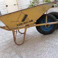 آذین فرغون