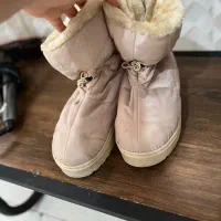 نیم بوت و کیف دوشی