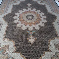 فرش شاه ماهی دستباف گونه