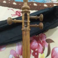 کمانچه لری|سازهای سنتی|صحنه, |دیوار