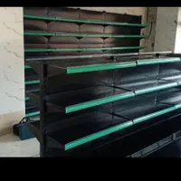 قفسه‌ی‌سا‌د‌ه‌و‌لیبل‌خو‌ر‌|فروشگاه و مغازه|پرند, |دیوار