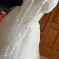 لباس عروس اروپایی|لباس|کاشان, گبرها|دیوار