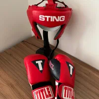 دستکش و کلاه بوکس