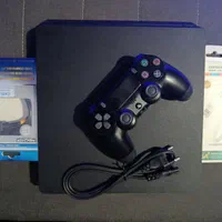 فروش کنسول ps4 اسلیم|کنسول، بازی ویدئویی و آنلاین|شیراز, مسلم|دیوار