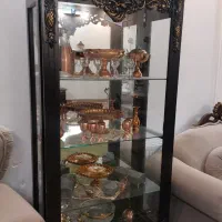 میز نهارخوری و گنجه با بوفه