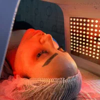 انجام خدمات پاکسازی و فیشال پوست و مزو مو