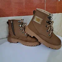 کفش نیم بوت