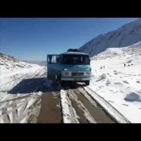 مینی بوس بنز کولر دار مدل ۶۴