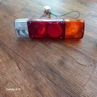 چراغ خطر عقب نیسان اکبند
