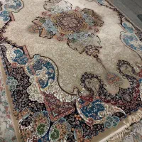 فرش رضا قهرمانی۳تخته فرش ۹متری ۱۰۰۰شانه تراکم۳۰۰۰