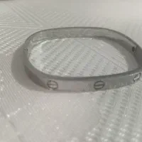 دستبند cartier و انگشتر زنانه