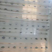 دوتا پرده حریر دارم کسی خواست  پیام بده