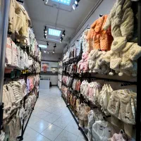 فروشنده آقا