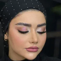 خدمات میکاپ و شنیون با ۲۰ درصد تخفیف