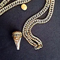 انگشتر و گردنبند نگین سنگ