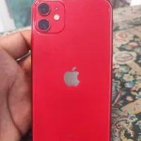 اپل iPhone 11 با حافظهٔ ۲۵۶ گیگابایت