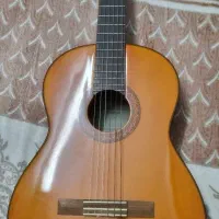 گیتار یاماها c70