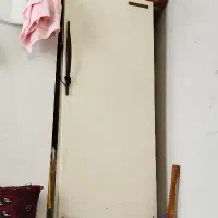 نقاشی درب و پنجره های آهنی وراپله