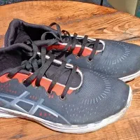 تعدادی کفش و کتونی سایز 43|کیف، کفش، کمربند|رشت, چمارسرا|دیوار